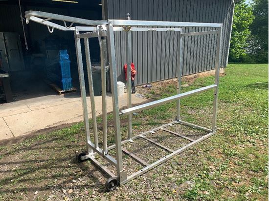 Picture of CATTLE CHUTE
